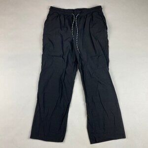 Athleta Trekkie Straight Crop Pant Size 8 Black
